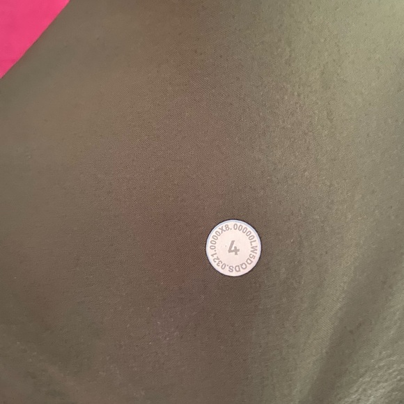 Lululemon pants - Picture 4 of 4